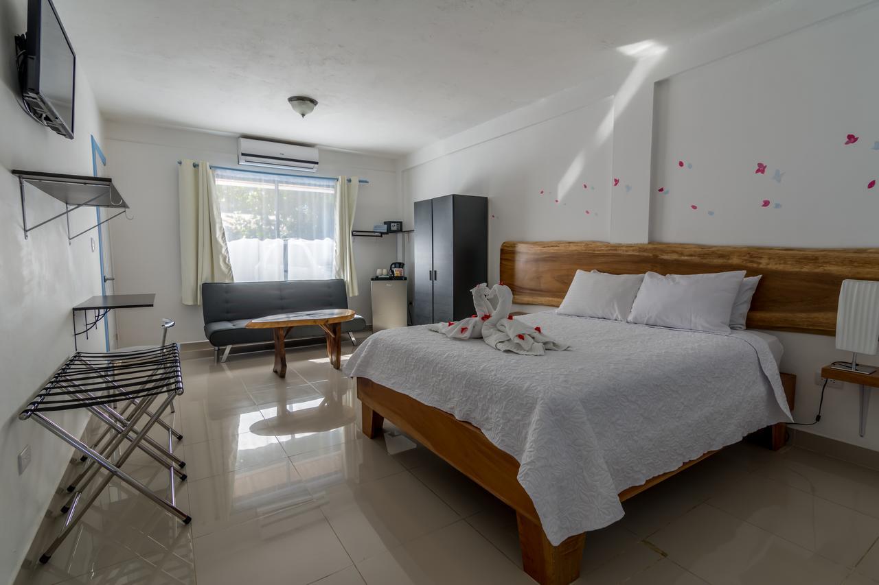 Boutique Hotel Ibiza Jaco Exterior photo